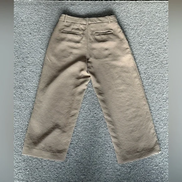 Aritzia The Effortless Pant Crepette Nomad Taupe Cropped Size 4 High Rise Wide - Picture 10 of 10